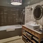 Apartment Charmante Maison Ancienne Avec Cour Alencon