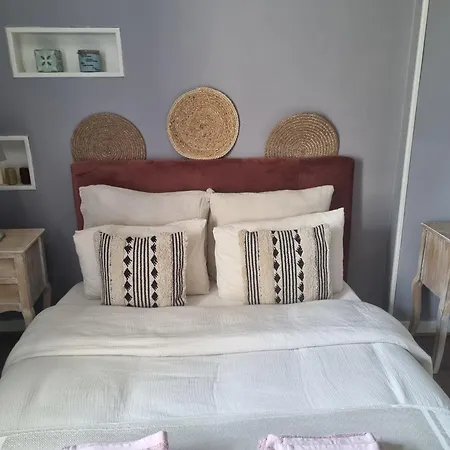 Apartment Charmante Maison Ancienne Avec Cour Alencon